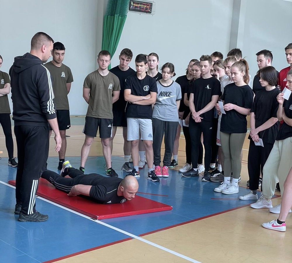 Uczennice Matei w finale Olimpiady Bezpieczeństwa i Obronności!