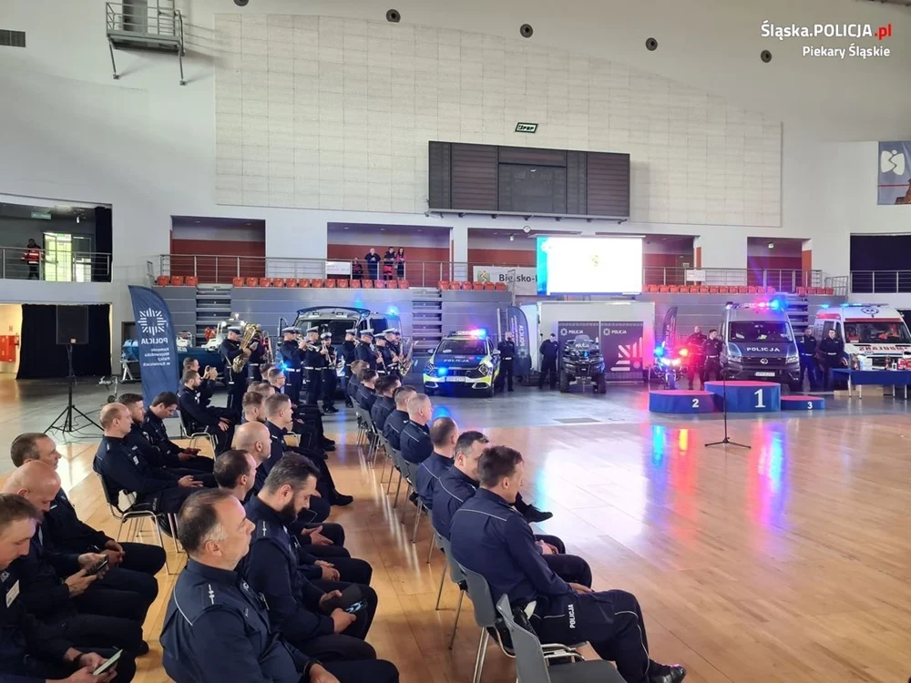 Znamy już najlepszego policjanta ruchu drogowego na Śląsku. Zobacz reprezentanta Piekar!