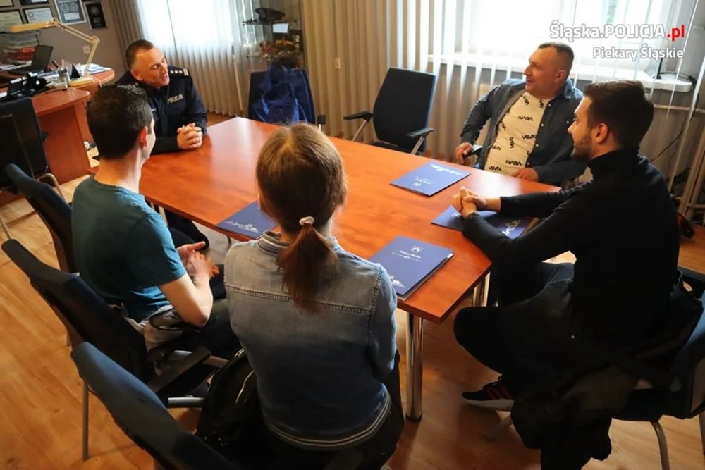 Piekarscy policjanci ujęli nietrzeźwą kierującą! 38-latka miała blisko 2 promile alkoholu