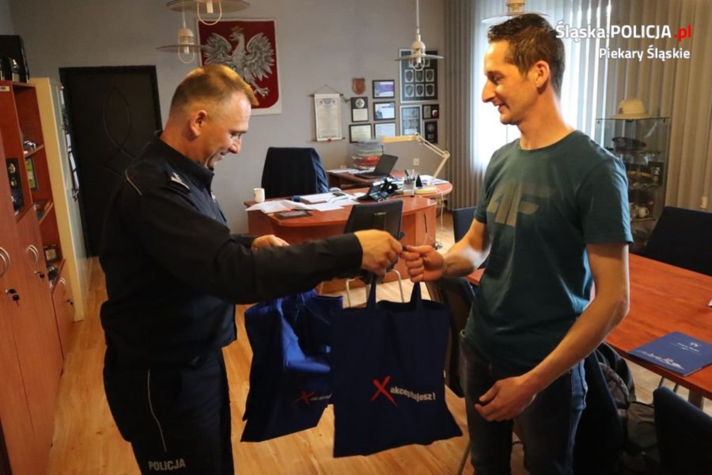 Piekarscy policjanci ujęli nietrzeźwą kierującą! 38-latka miała blisko 2 promile alkoholu