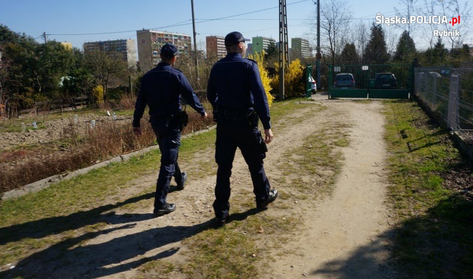 Działkowcu, nie daj okazji złodziejowi. Rybniccy policjanci ostrzegają