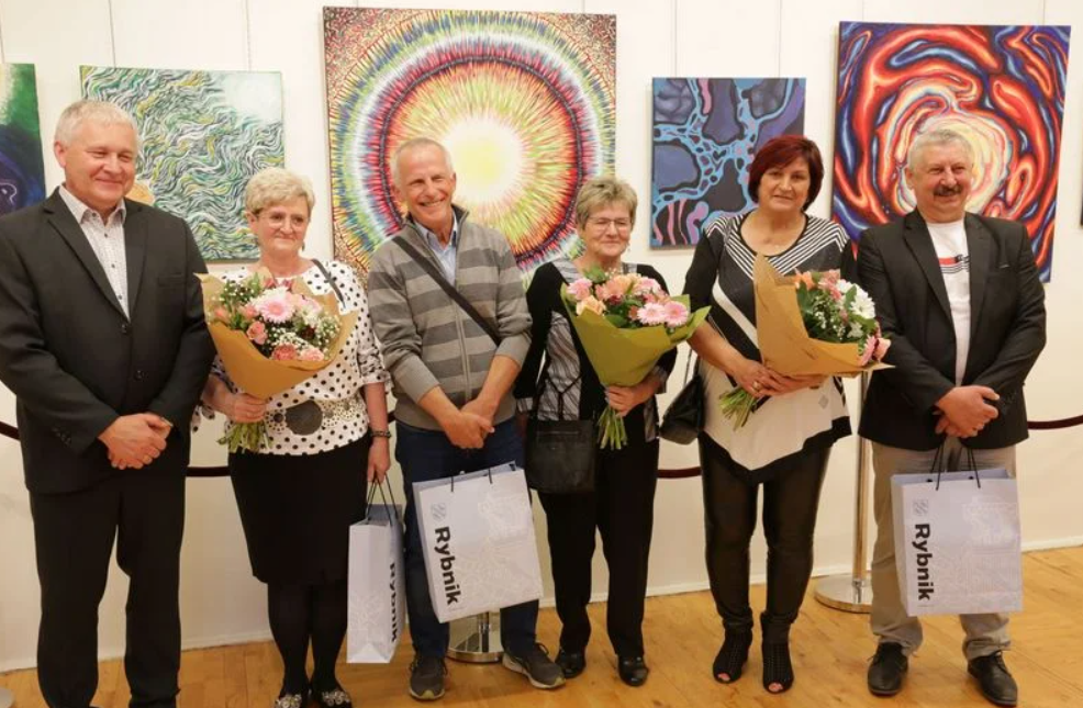Zastępcza miłość. Rodziny zastępcze z najdłuższym stażem w Rybniku nagrodzone