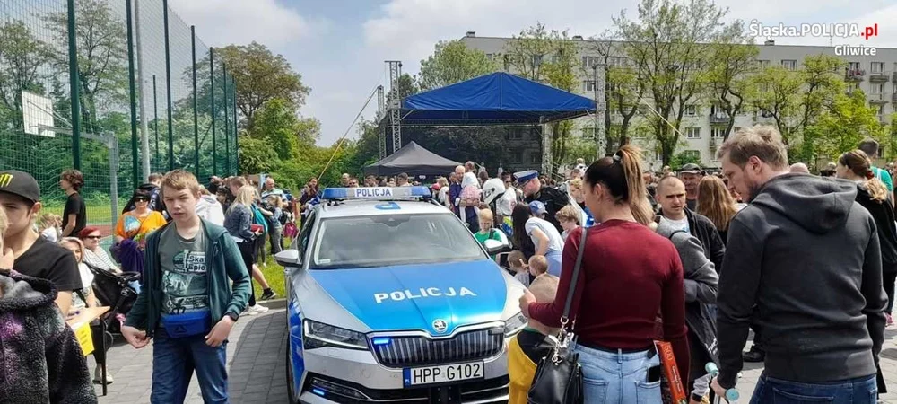 Profilaktyka na Trynku. Gliwiccy policjanci mówili o bezpieczeństwie!