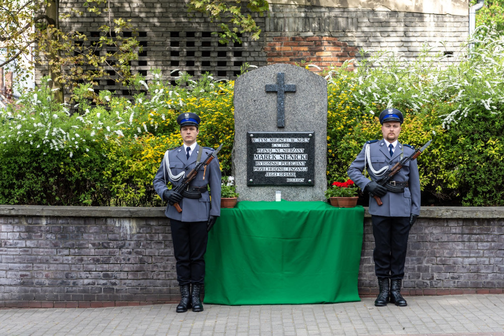 Bytom: Marek Sienicki. Pamiętamy o poległym policjancie