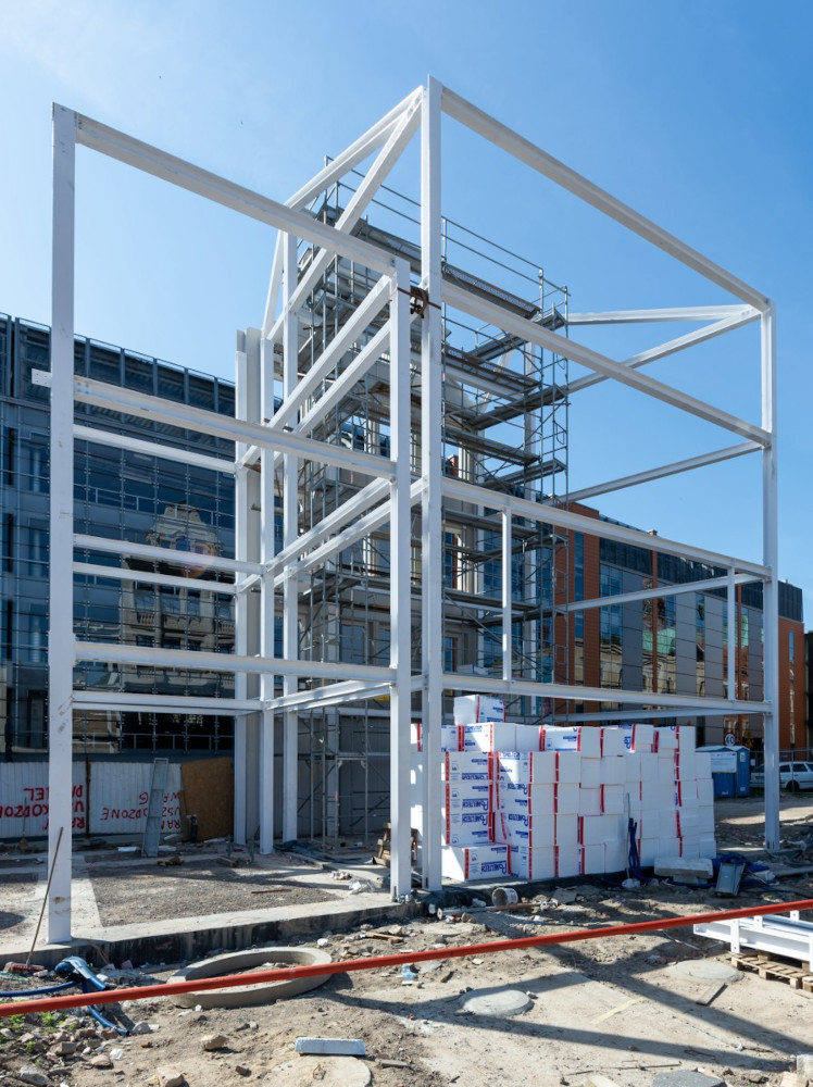 Przemiana ul. Kwietniewskiego trwa