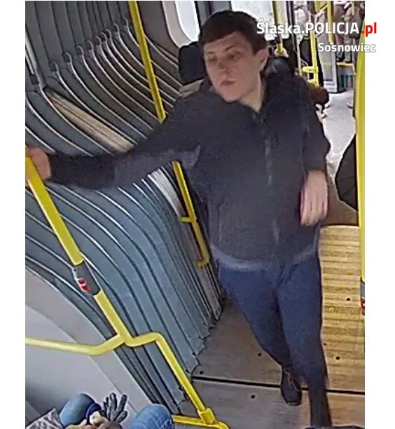 Rozpoznajesz sprawców kradzieży telefonu? Powiadom sosnowieckich policjantów!
