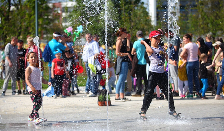 Oficjalne otwarcie parku przy Placu Papieskim w Sosnowcu. Zobacz zdjęcia!