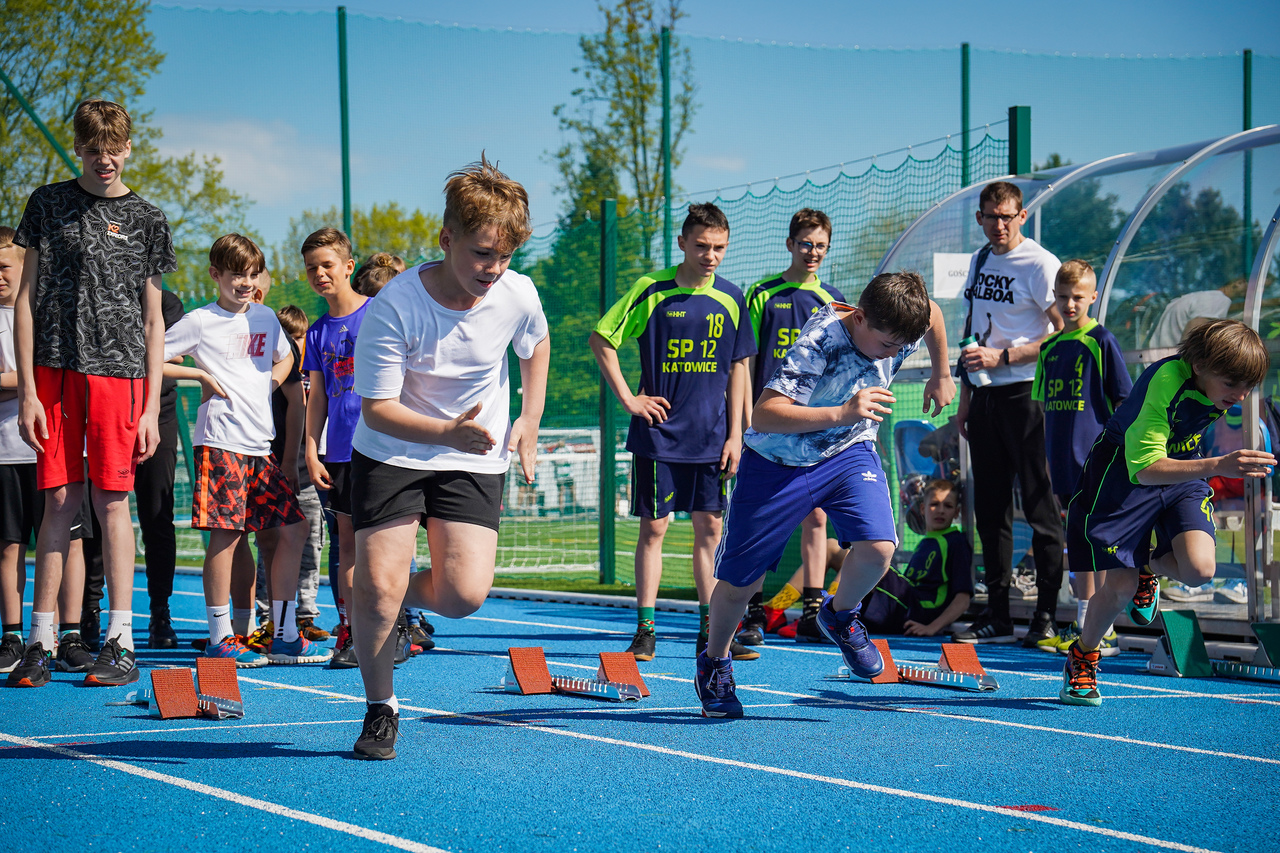Mistrzostwa Katowic w czwórboju lekkoatletycznym podstawówek na Asnyku