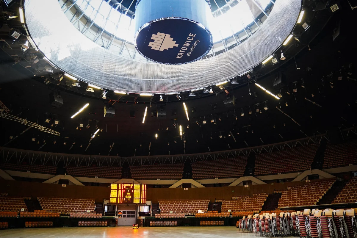 Remonty w katowickim Spodku