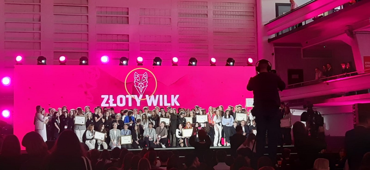 Uczennice Miarki wśród najlepszych w Polsce w olimpiadzie Zwolnieni z Teorii! / fot. Be Smile 4