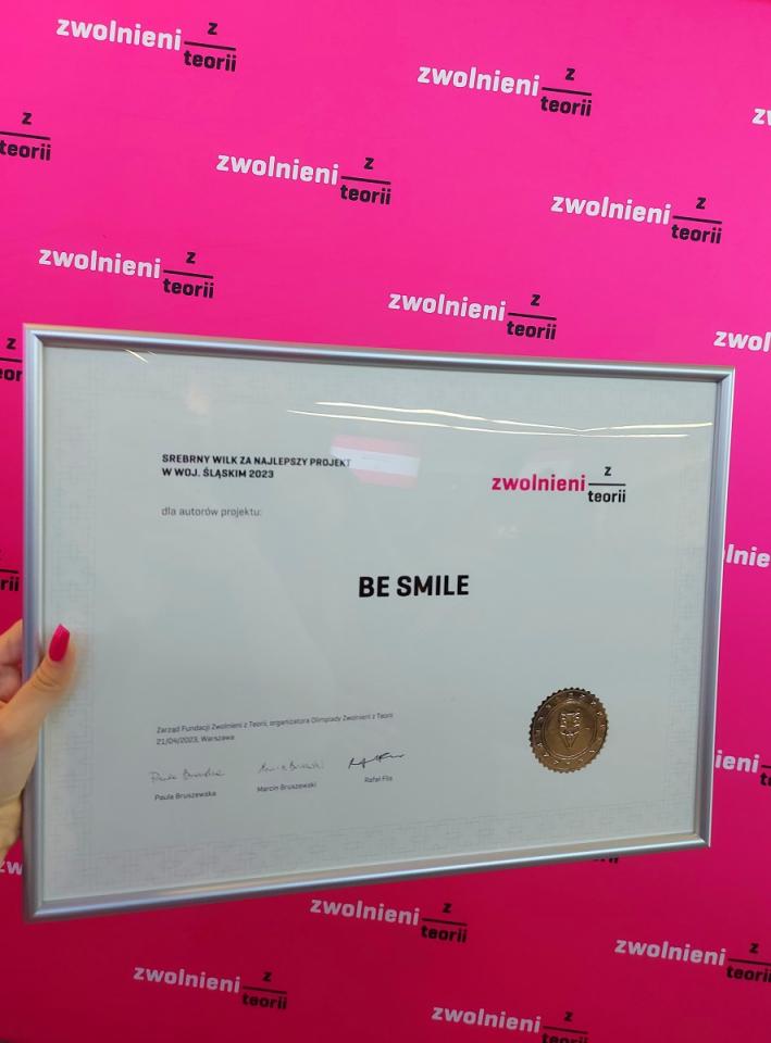 Uczennice Miarki wśród najlepszych w Polsce w olimpiadzie Zwolnieni z Teorii! / fot. Be Smile 8