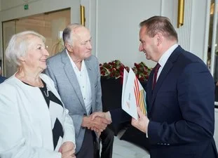Jubilaci obchodzący Diamentowe oraz Złote Gody spotkali się z Prezydentem Żor / fot. UM Żory 7