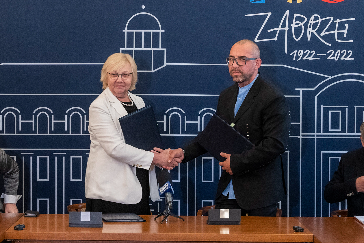 Park Hutniczy zyska nowe oblicze! Podpisano już umowę na jego przebudowę