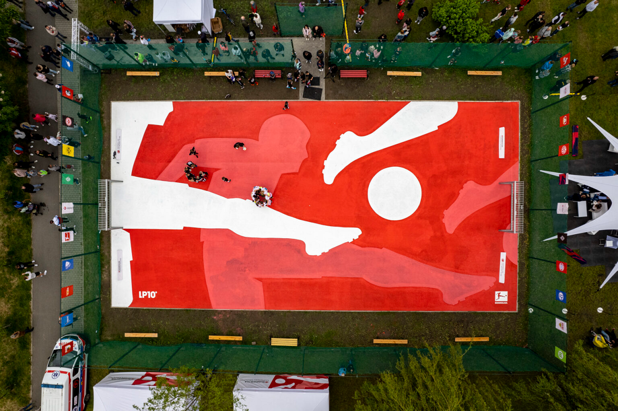 Bundesliga zrewitalizowała boisko przy ul. Gdańskiej! [ZDJĘCIA]