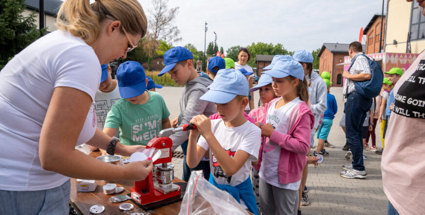 Wakacyjny projekt edukacyjno-zawodowy dla aktywnych. Ruszyły zapisy!