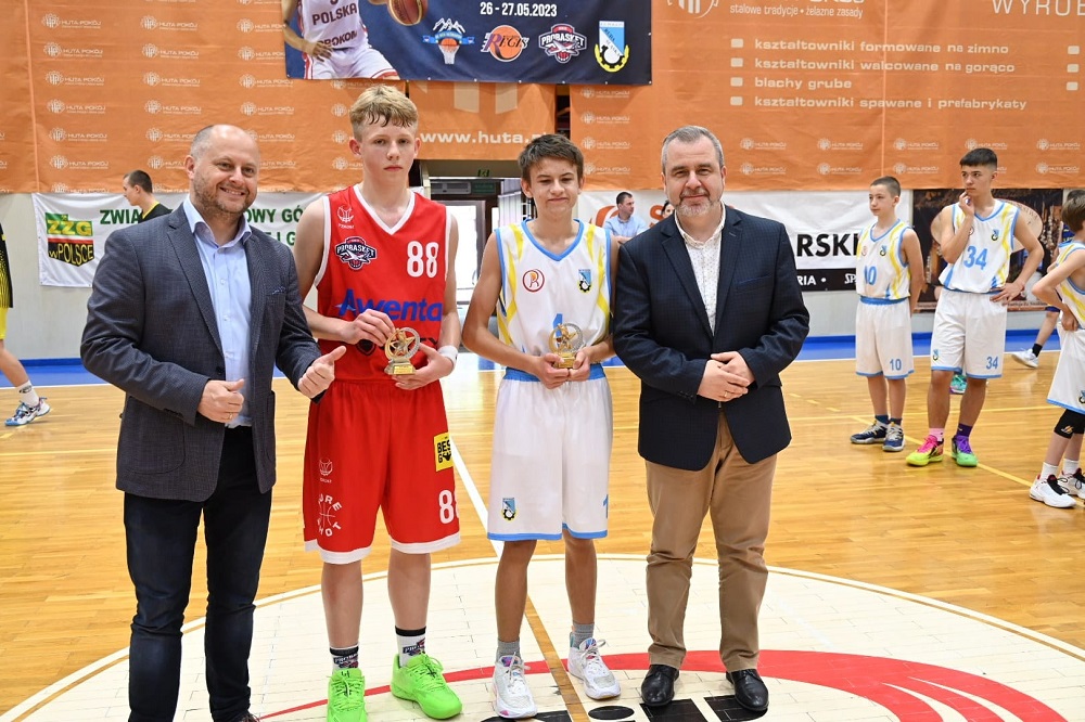 Ruda Śląska: UKS Probasket Mińsk Mazowiecki zdobył Puchar Andrzeja Pluty