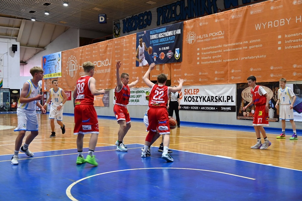 Ruda Śląska: UKS Probasket Mińsk Mazowiecki zdobył Puchar Andrzeja Pluty