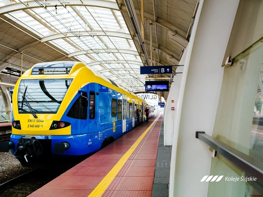Koleje Śląskie uruchomiły w wakacje połączenie z Katowic do Zakopanego