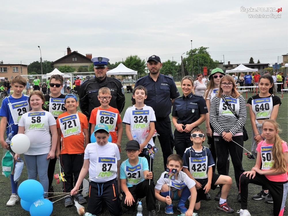 XIX Powiatowa Olimpiada Osób Niepełnosprawnych za nami. Pojawił się wodzisławski komendant