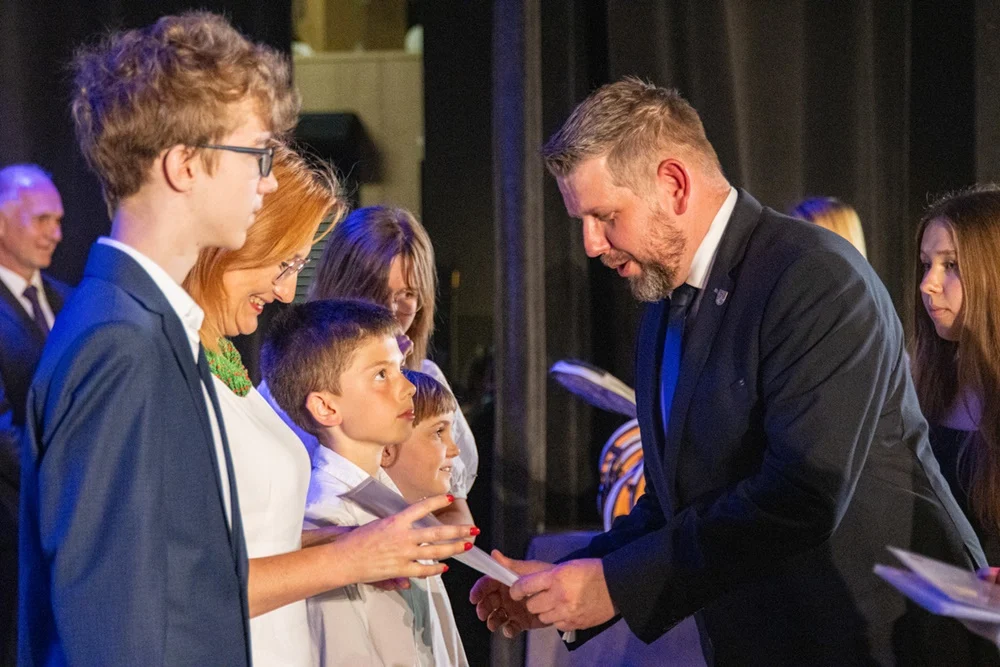 Wodzisław Śląski: Uczniowie, pedagodzy i przyjaciele szkół nagrodzeni