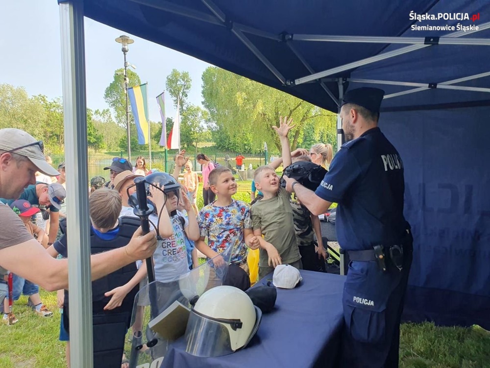 Dzień Dziecka z zawodami wędkarskimi i mundurowymi w Siemianowicach Śląskich