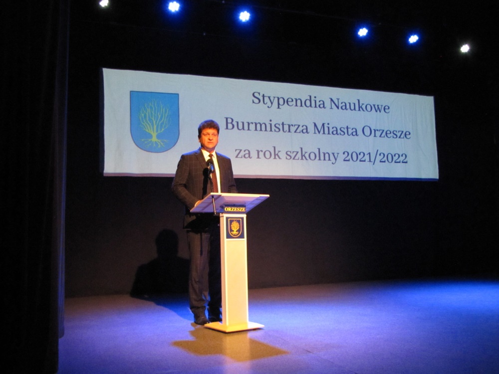 Stypendia naukowe Burmistrza Miasta Orzesze. Sprawdź wzór wniosku