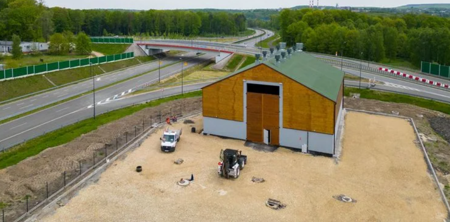 Magazyn w Rybniku czeka na sól. Do kiedy potrwa zlecenie?