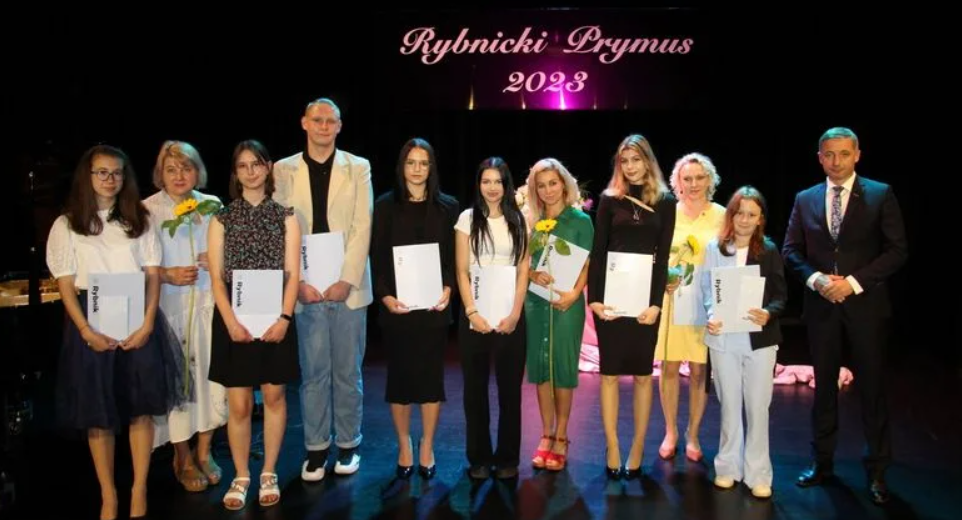 Wyróżnienia dla rybnickich prymusów. Poznaj najzdolniejszych uczniów