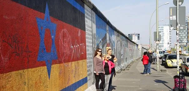 "Rozsiani. Berlin". Cykl spotkań z podróżnikami Beatą i Pawłem Pomykalskimi w Gliwicach