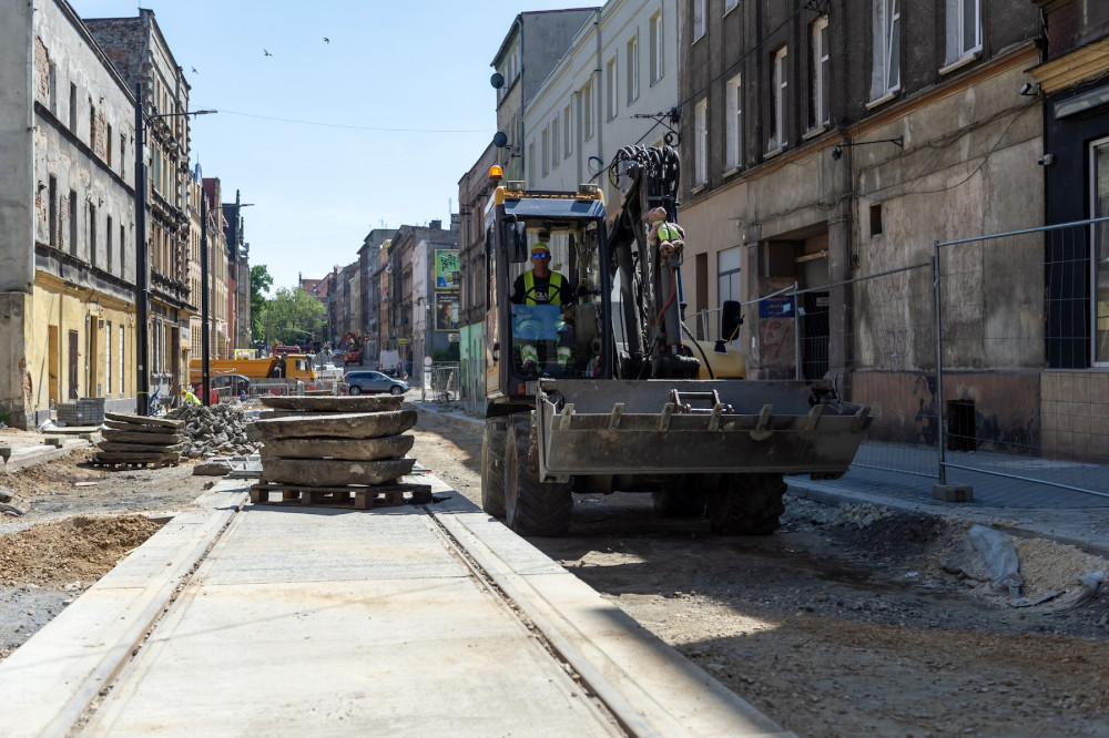 Trwa przebudowa ul. Piekarskiej. Zakres prac został zwiększony