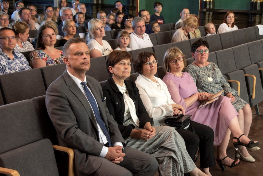 Solowo i kameralnie na gitarze. Koncert "Przyjaciele dla Kuby" za nami