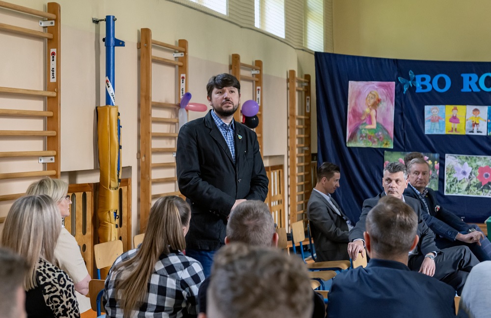Prezydent Mariusz Wołosz spotkał się z rodzicami młodych piłkarzy GKS Rozbark Bytom