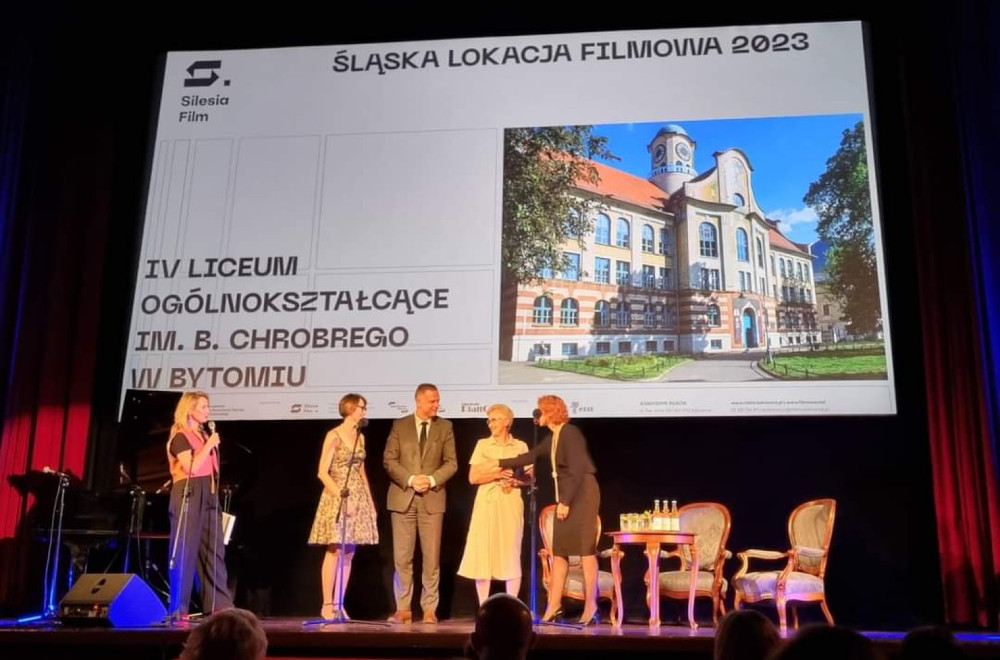 Secesyjny budynek IV LO z tytułem najbardziej filmowego miejsca w województwie