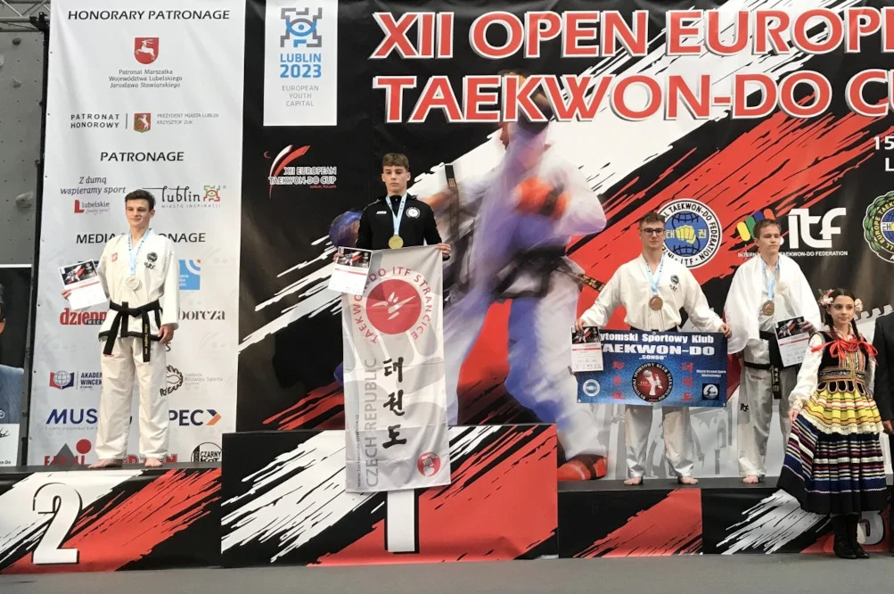 Zawodnicy taekwondo przywieźli do Bytomia 5 medali