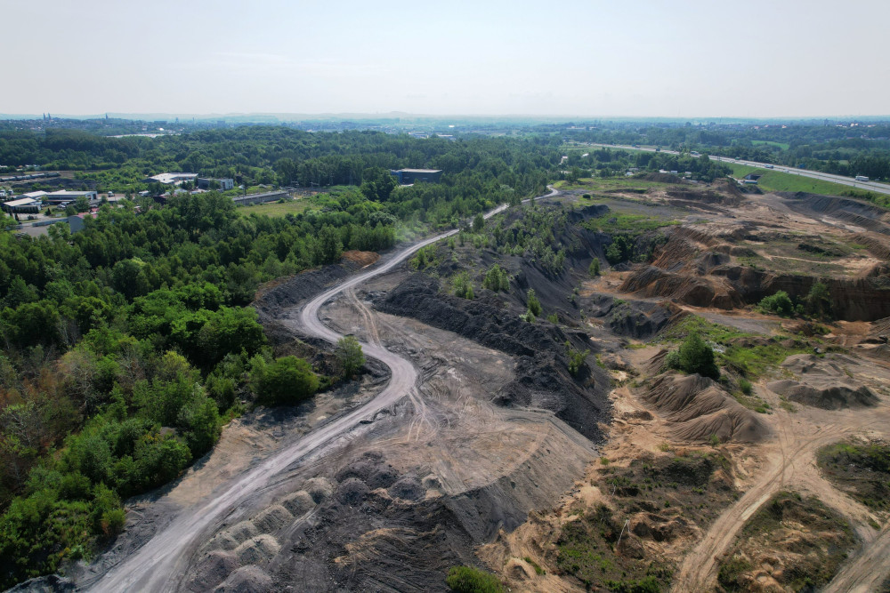 Rurociąg w palącej się hałdzie w Bytomiu zabezpieczony zgodnie z przepisami