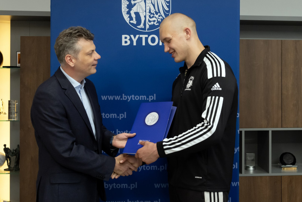 Gratulacje dla pięściarzy i trenerów Bytomskiej Akademii Boksu