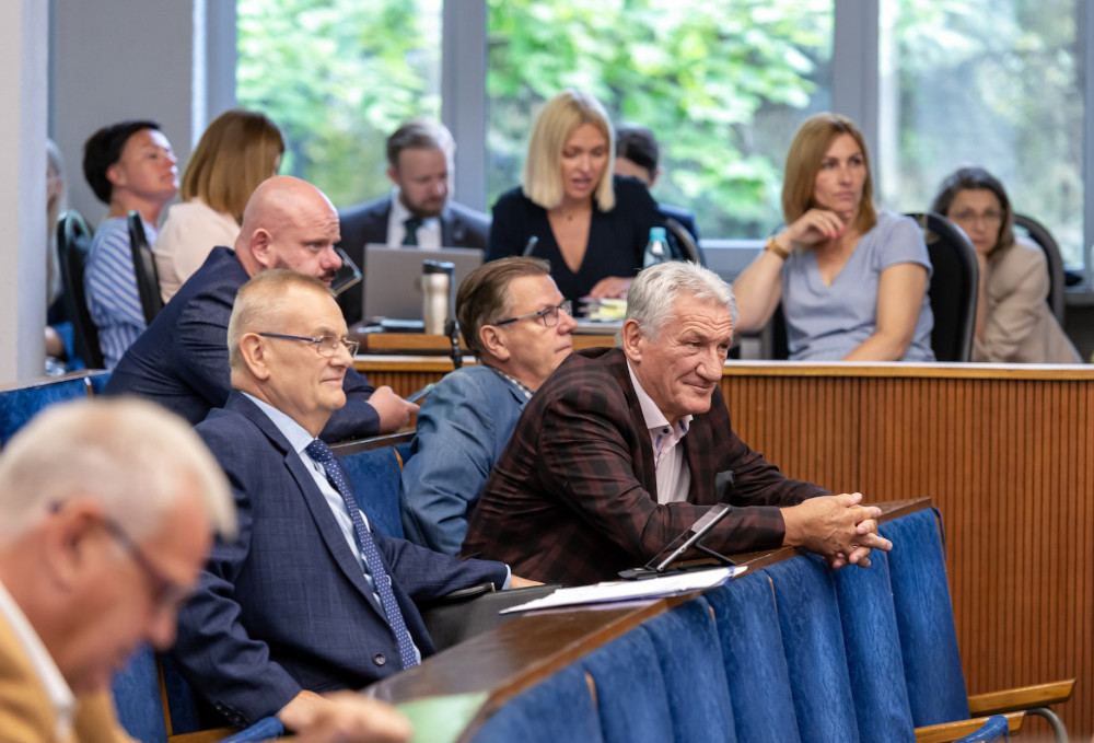 Prezydent Mariusz Wołosz uzyskał wotum zaufania oraz absolutorium