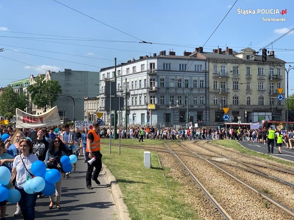 Marsz przeciwko przemocy na ulicach Sosnowca. Policjanci brali udział w evencie