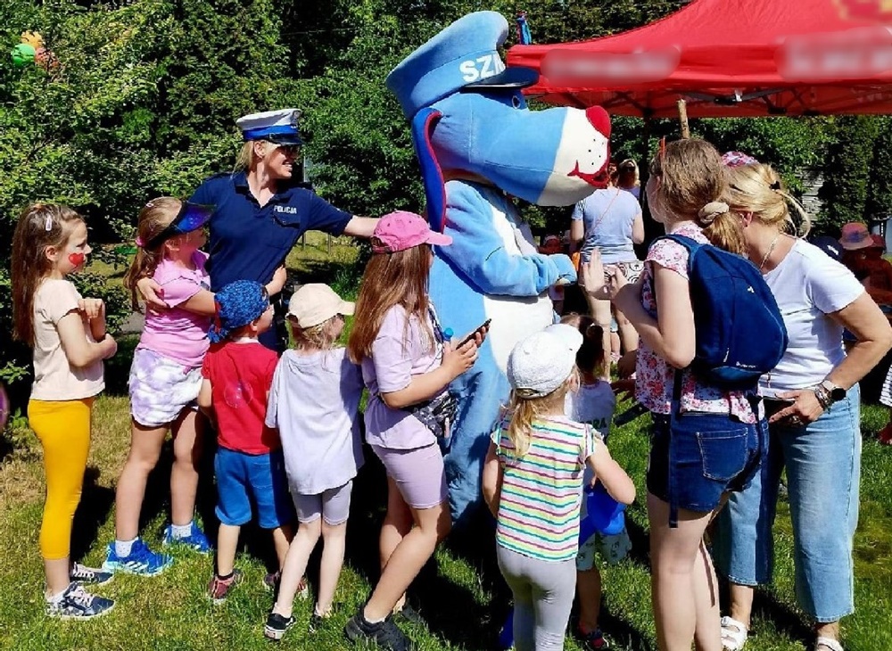 Policjanci z sosnowieckiej drogówki pojawili się na festynach rodzinnych