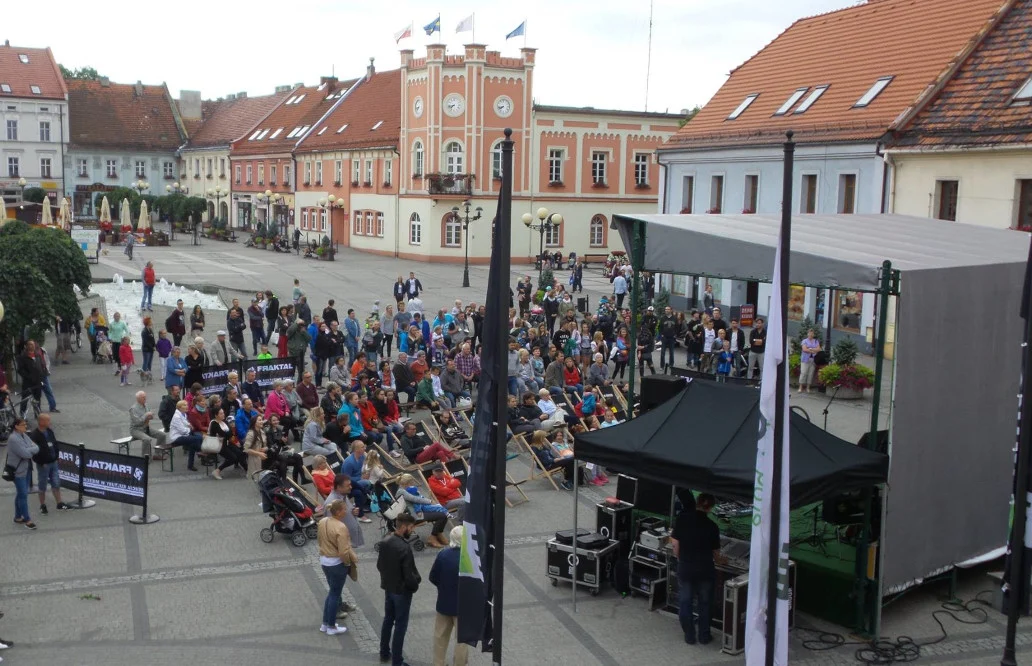 Letnie Granie 2023: Wraca lubiany cykl koncertów. Kto zagra w piątkowe wieczory na Rynku?