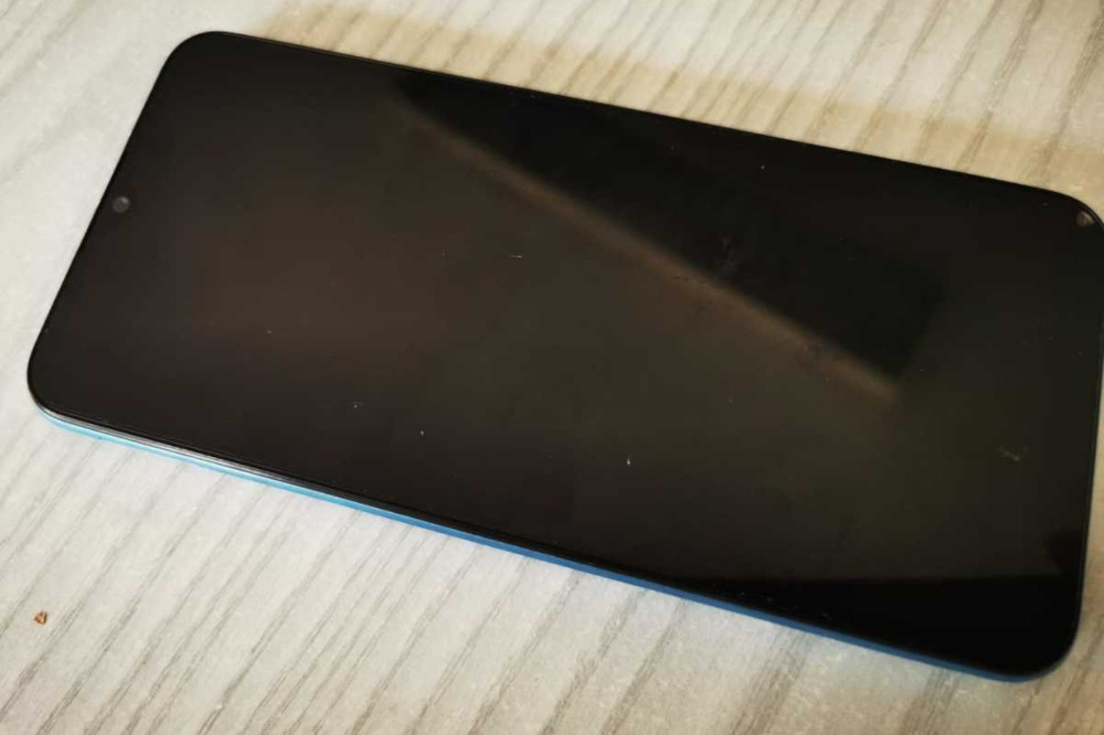 Znaleziono telefon komórkowy. Dzielnicowy poszukuje właściciela