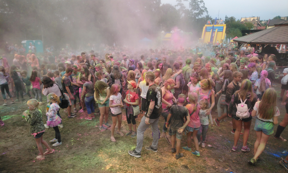 Mikołów: Holi Święto Kolorów już w najbliższą niedzielę na Placu Harcerskim