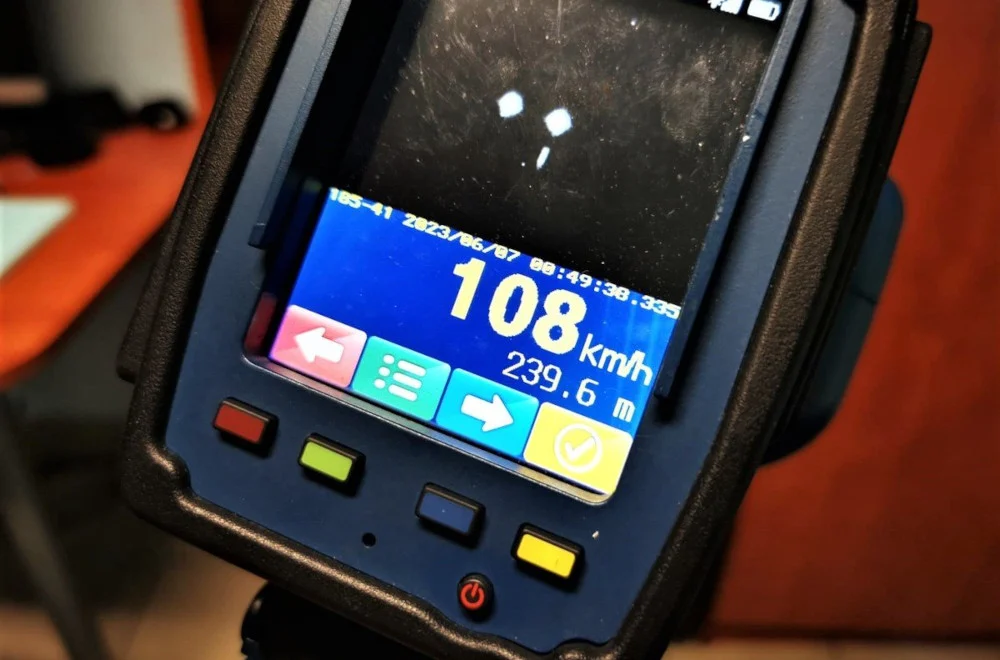 Mikołów: Gnał Gliwicką, przekraczając prędkość o ponad 50 km/h. Stracił prawo jazdy