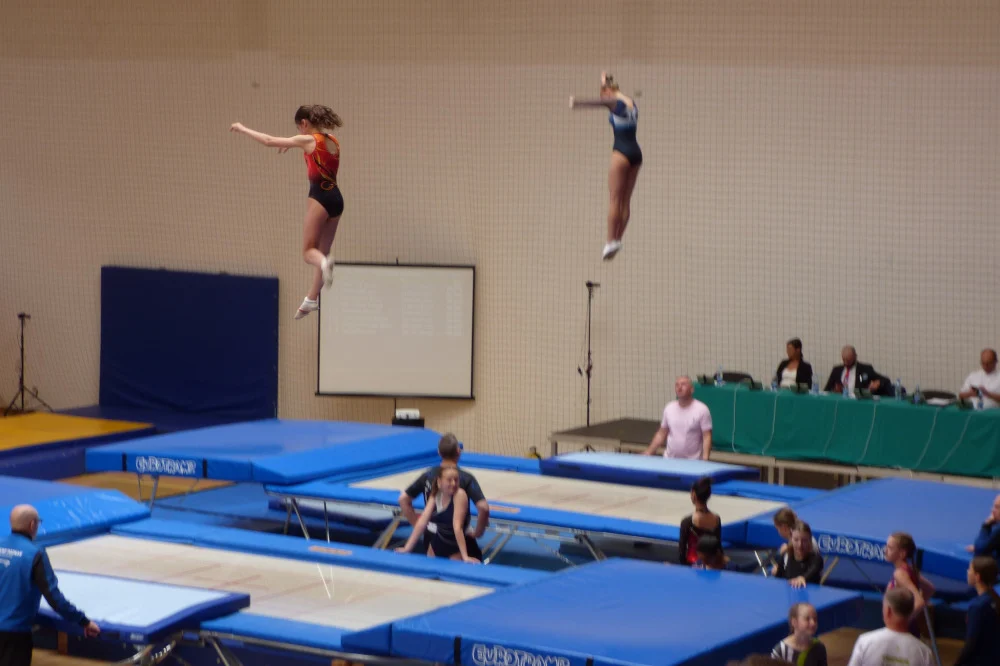 [ZDJĘCIA] Za nami MP Seniorów w skokach na trampolinie, ścieżce oraz mini-trampolinie