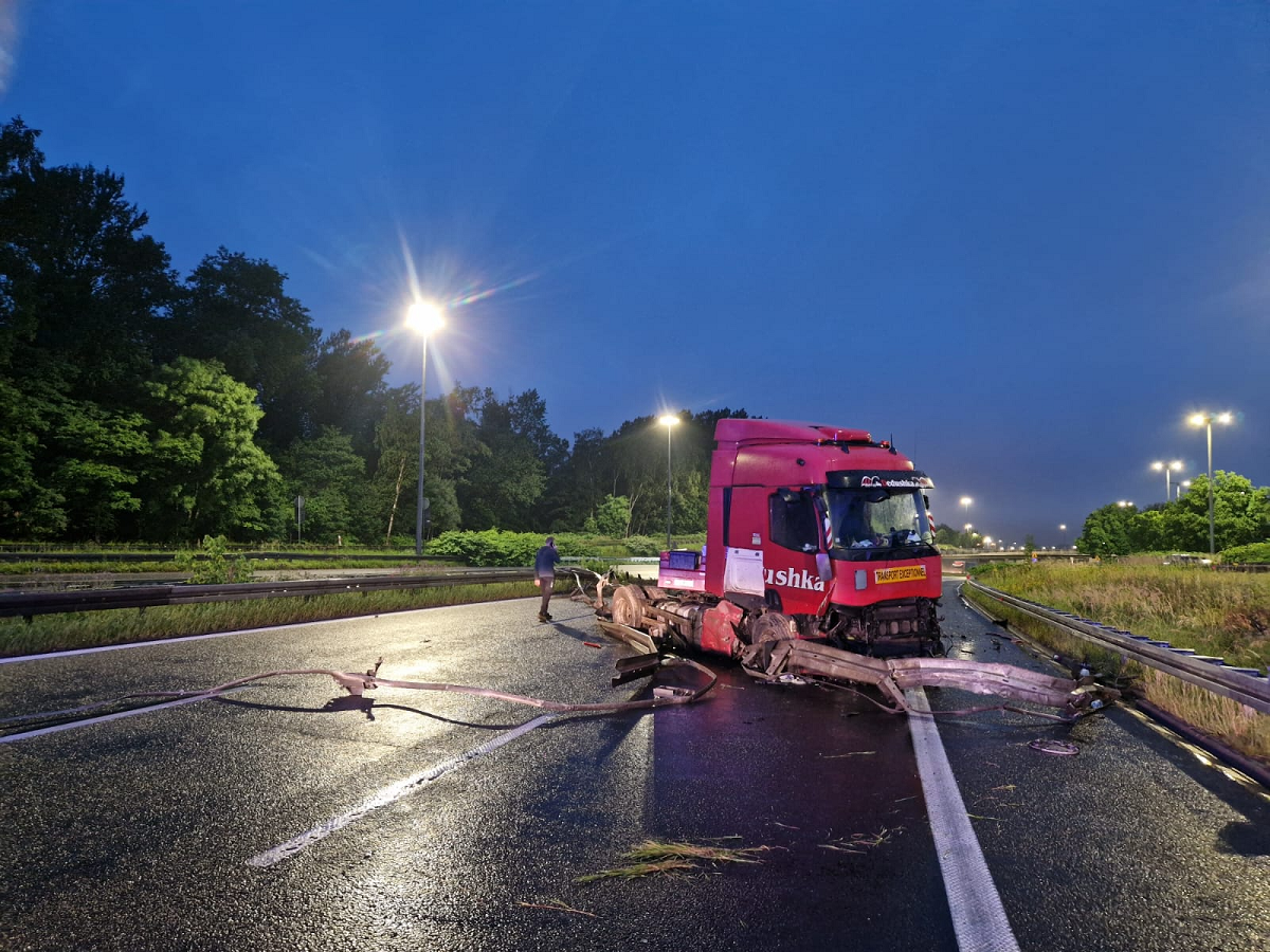 Wypadek na autostradzie A4. Droga w stronę Wrocławia była zablokowana