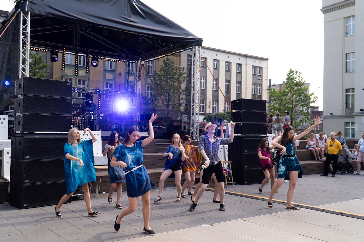 Potańcówka na chorzowskim Rynku