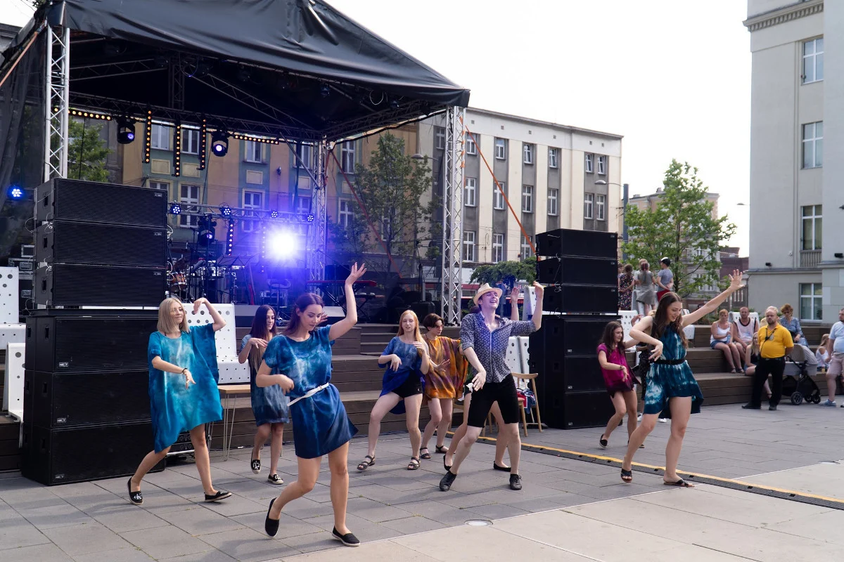 Potańcówka na chorzowskim Rynku