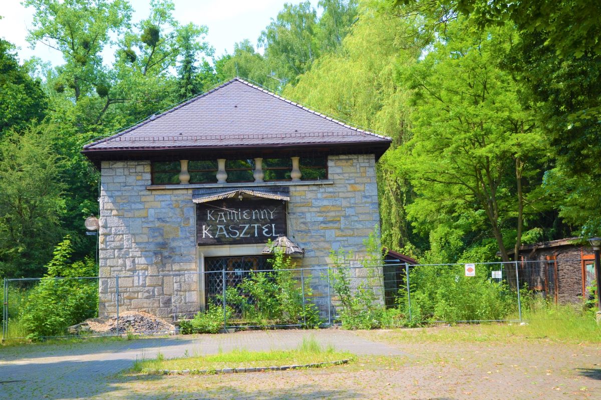 Jaka przyszłość czeka restaurację Kamienny Kasztel? Ogłoszono konkurs na najem