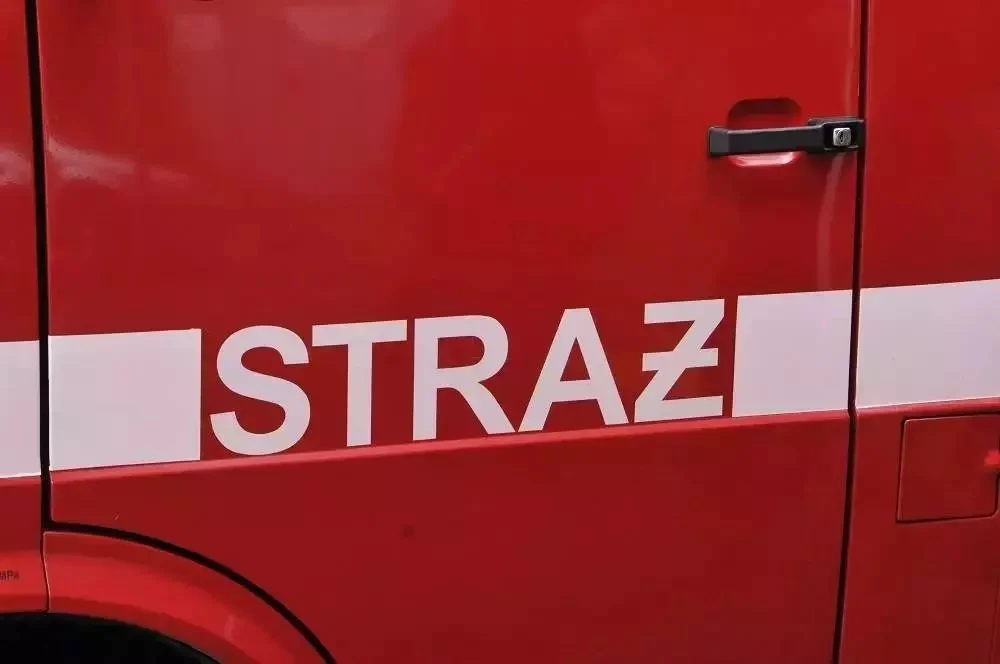 Nocny pożar w Chorzowie. Z budynku ewakuowano 18 osób