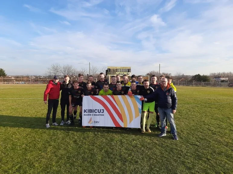 KS Baranowice-Żory nie daje szans rywalom i melduje się w barażach o awans!